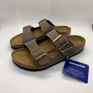 Arizona Kids Mocha Birkibuc Sandals.  New in box and never worn.  Size 33 euro